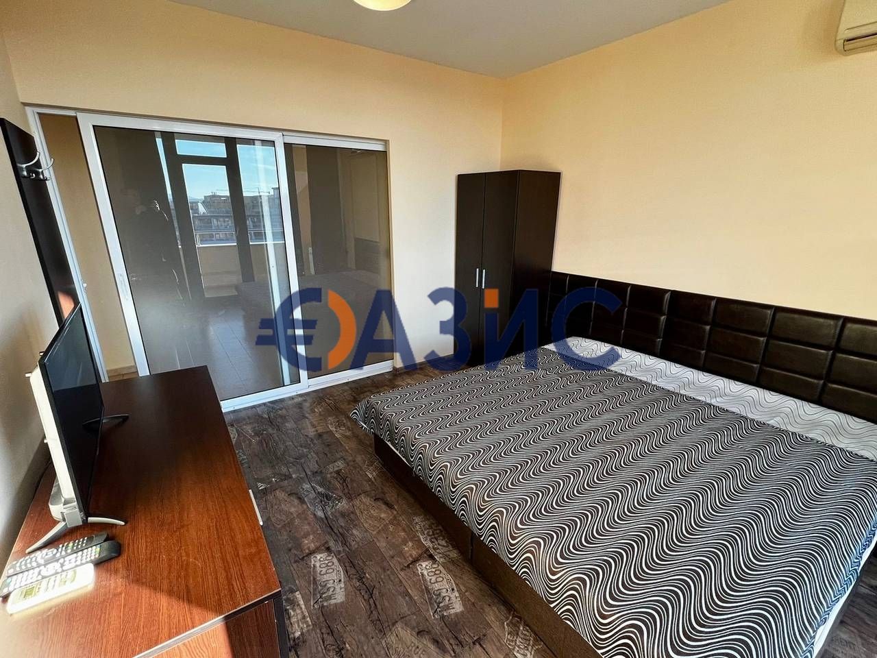 Продава се Двустаен апартамент в к.к. Слънчев бряг - 80 кв.м за 1038 €/кв.м - Снимка #10