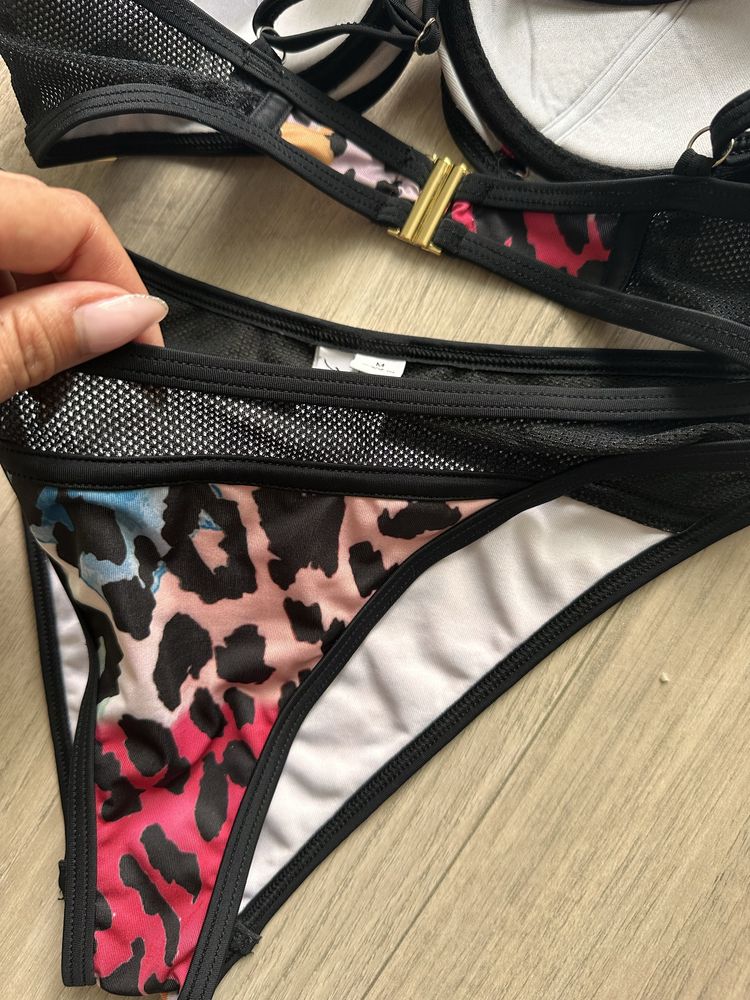 Дамски бански Cliche, Calzedonia, Kendal & Kylie