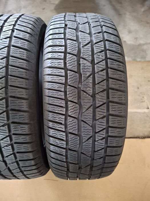 2 Anvelopele de iarnă 235 55 r18 Continental