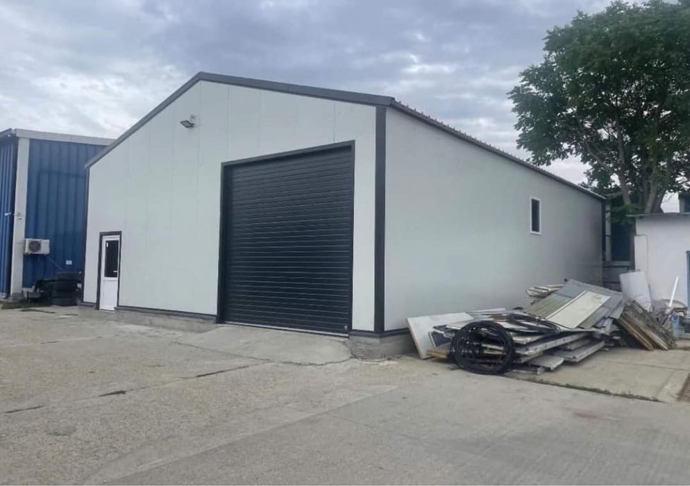 Vând structura metalica