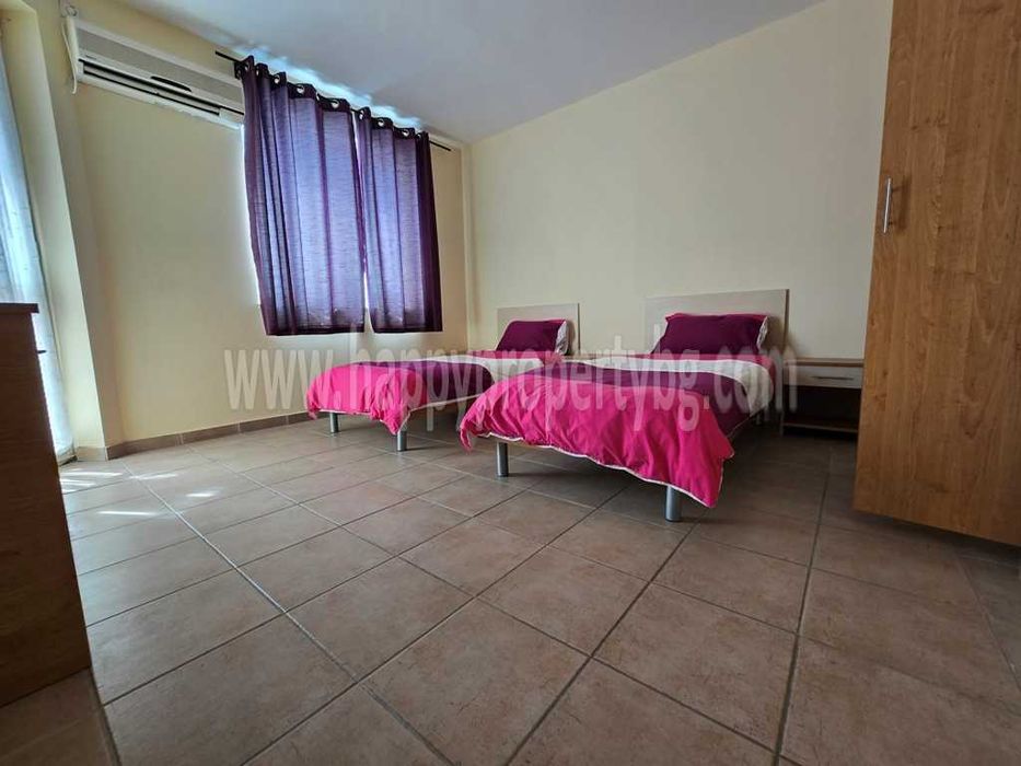 Продава се Тристаен апартамент в к.к. Слънчев бряг - 90 кв.м за 889 €/кв.м - Снимка #5