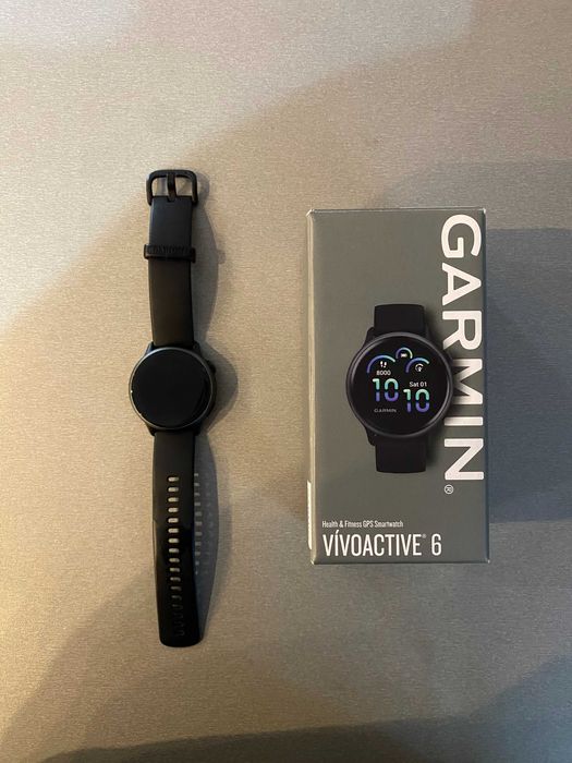 Garmin Vivoactive 6 - Смарт часовник с гаранция, като нов