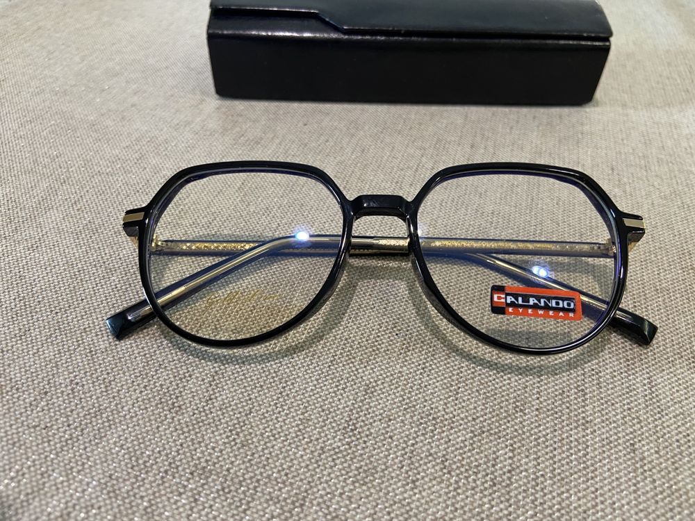 Рамки за очила + калъф
