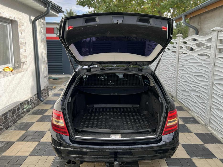 Mercedes-Benz C class 2.2CDI ,facelift