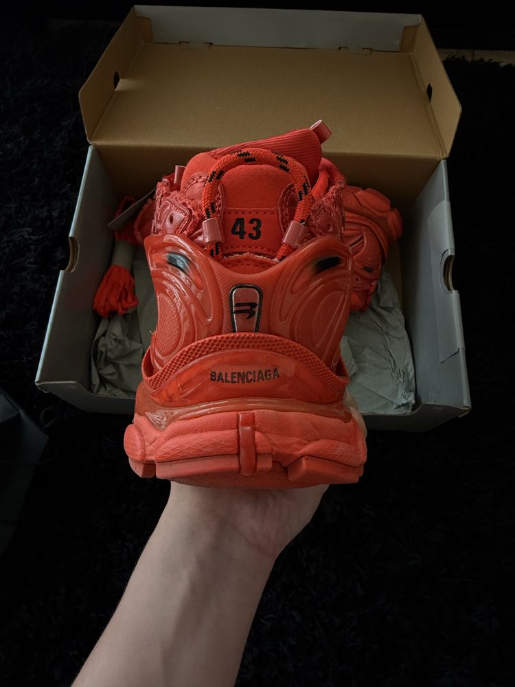 Balenciaga Runner