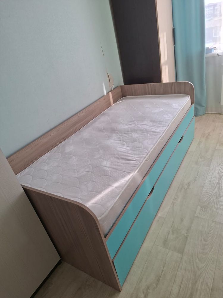 Продам детскую кровать