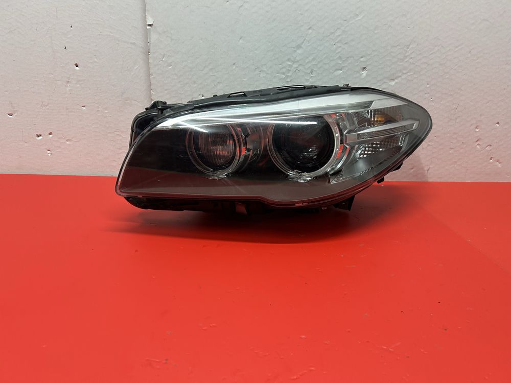 Far faruri bmw F10 F11 seria 5 LCI bi xenon adaptiv stanga 2013-2016