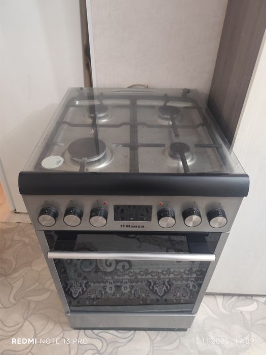 Газова плита в отличном состоянии