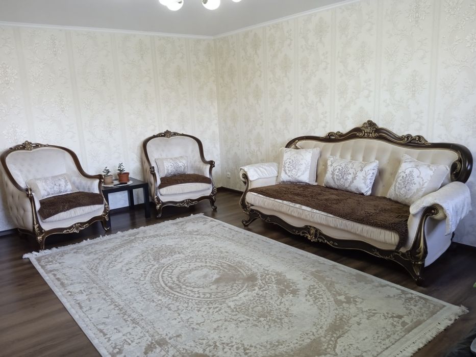 Мягкий уголок Мона Лиза производство фабрики Эра ,Россия.