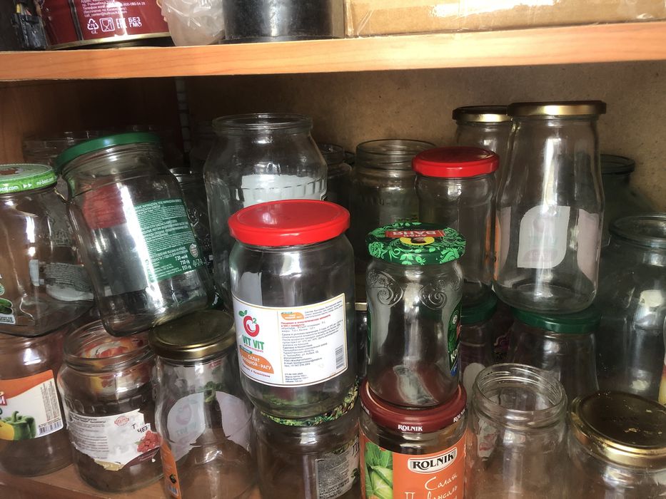 Продам банки для засолки есть винтовые и для закрутки