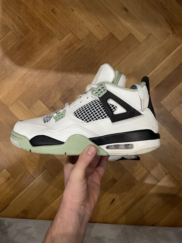 Nike Air Jordan 4 “Seafoam” J4