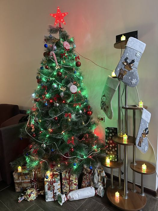 Сдается двухэтажный коттедж с сауной