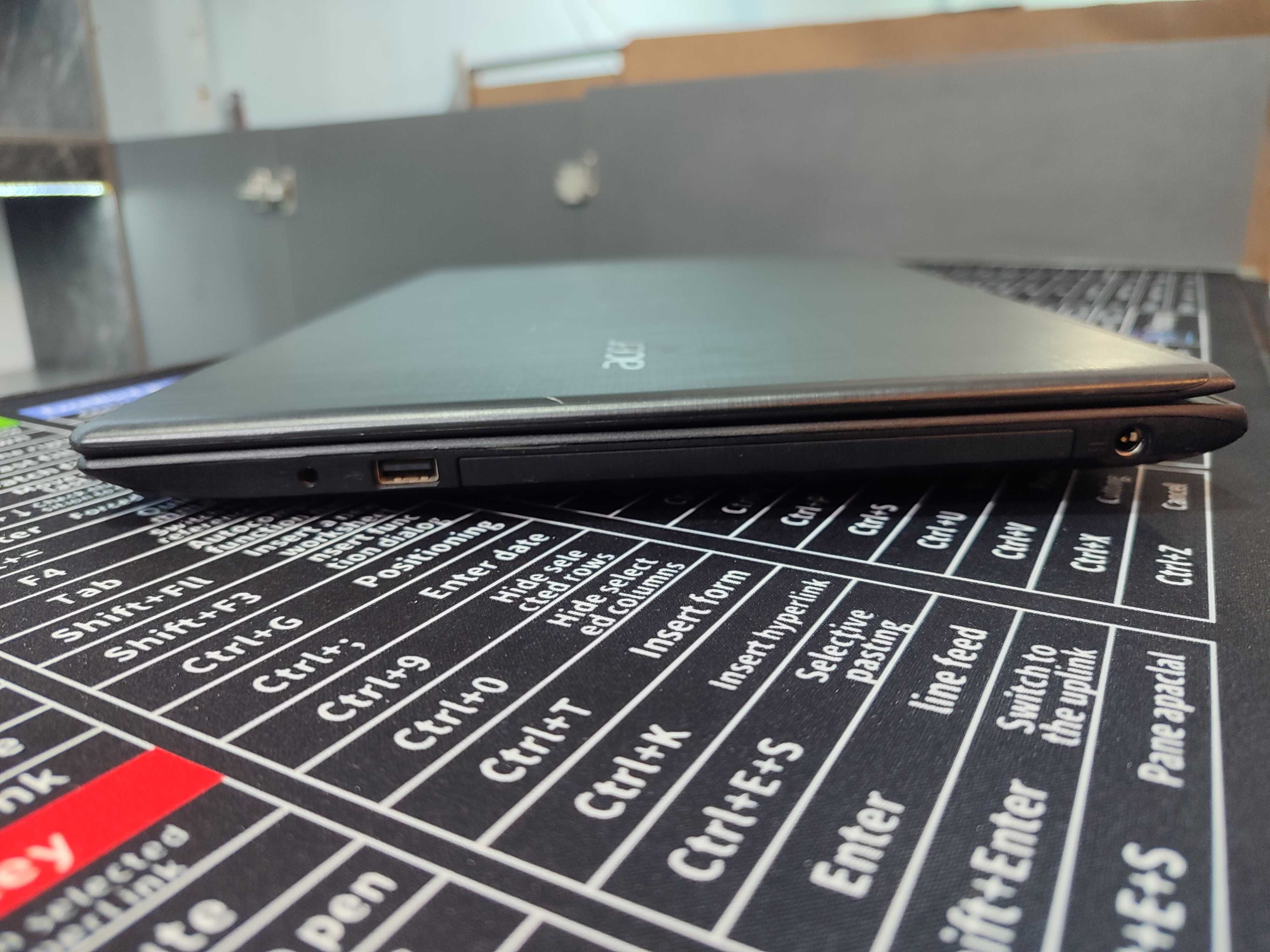 Ноутбук офисный Acer Intel Core i3-6006U