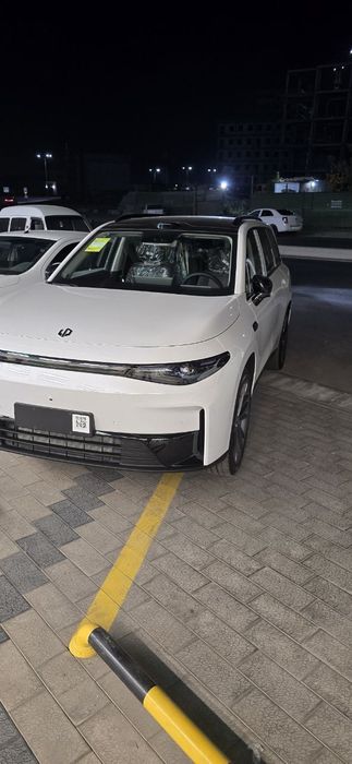 Leapmotor C16 Hybrid simart 2026