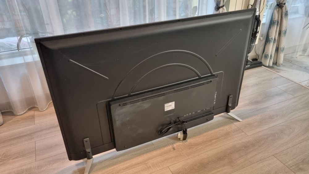 Tv smart Sharp led full HD 140 cm 55 inch