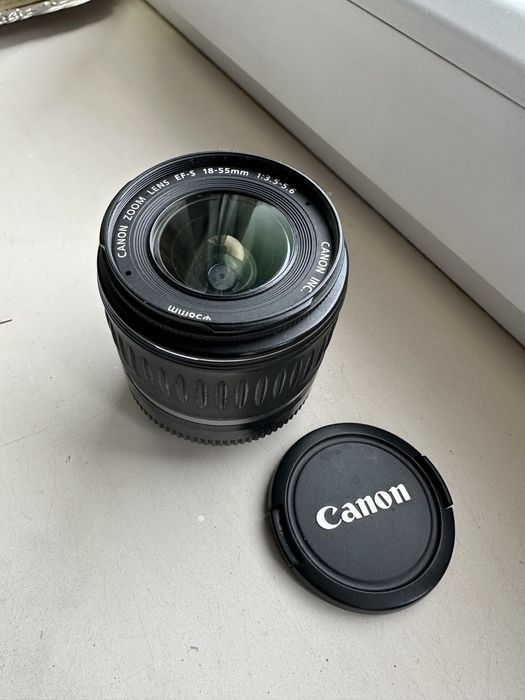 объектив CANON zoom lens ef-s 18-55mm 1:3.5-5.6