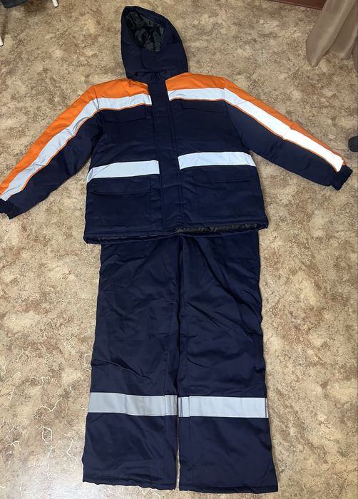 Продам новую зимнюю спец одежду размер 50-52