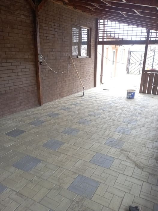 Vând pavele ,borduri ,rigole ;Preț de producător