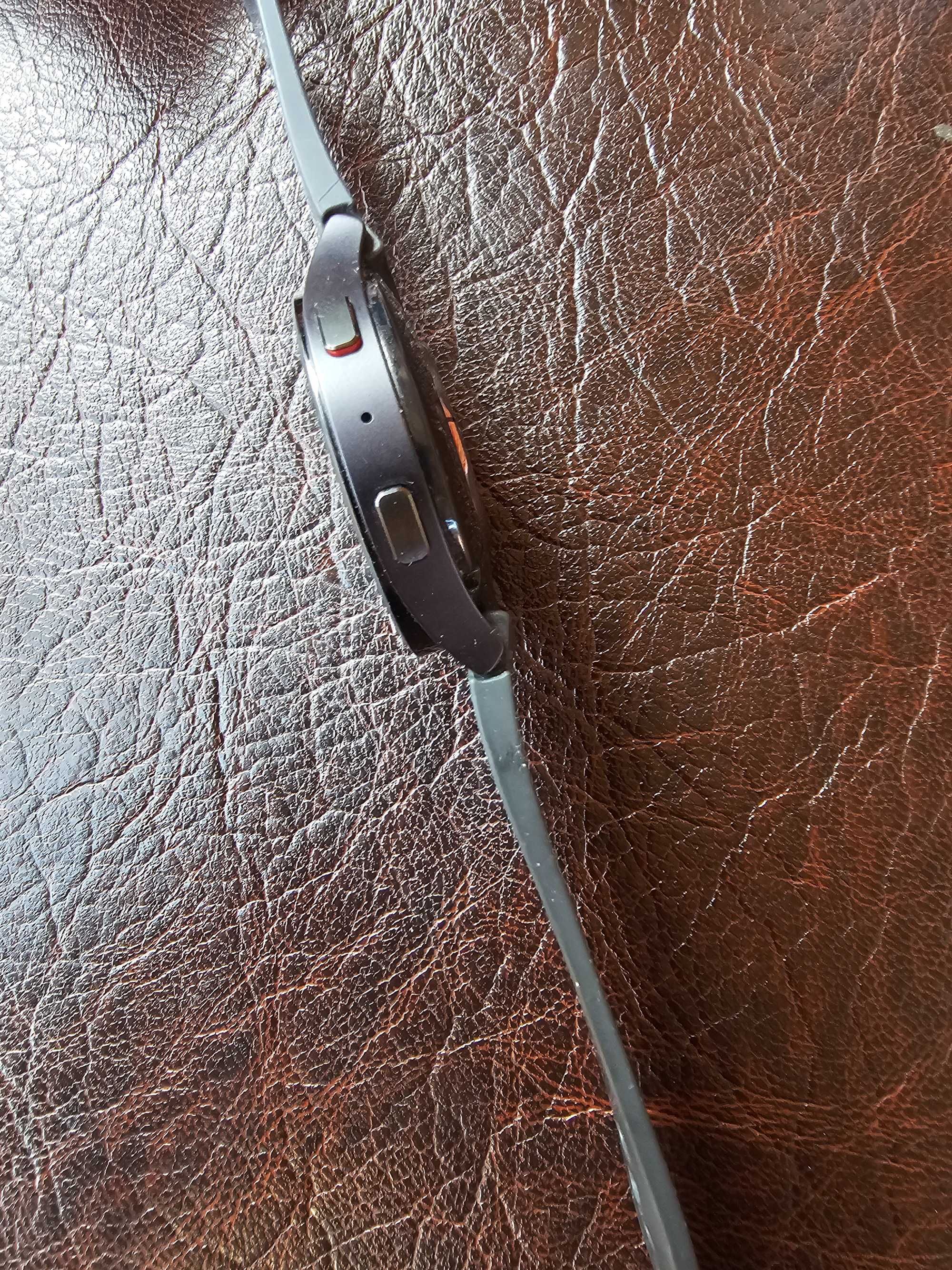 Часовник Samsung Galaxy Watch5 ,44 mm,Graphite