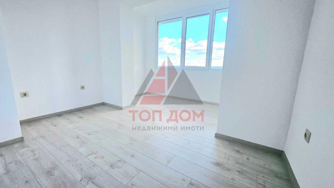 Продава се Четиристаен апартамент в Варна, Кайсиева градина - 80 кв.м за 1749 €/кв.м - Снимка #10