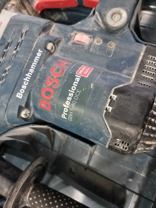 Перфоратор Bosch Professional GBH 5-40 DCE