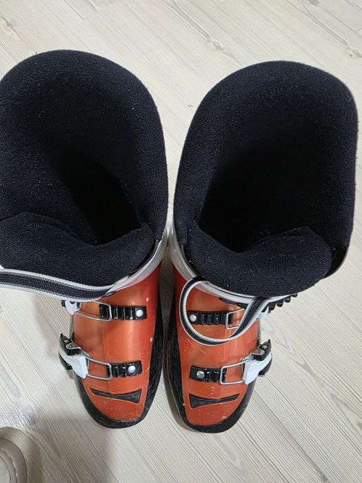 Дамски ски обувки Rossignol