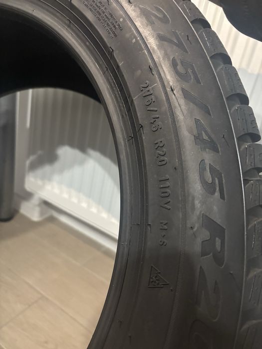 275 45 R20 runflat * pirelli scorpion winter omologate BMW