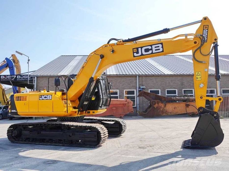 Dezmembram excavator JCB 225LC - Piese de schimb