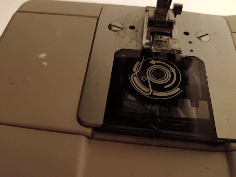 Mașină de cusut TOYOTA