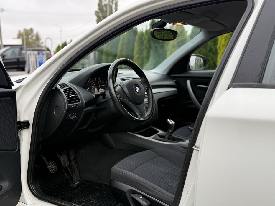 BMW Seria 1 2011 2.0 diesel