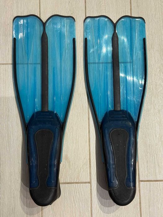 Labe inot/scafandru/scufundari Cressi Rondinella mas 45/46 - sunt noi