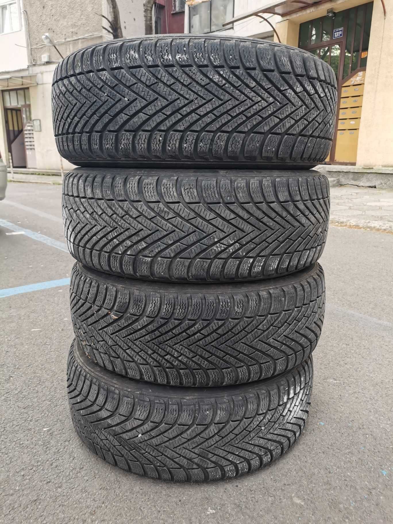 4бр. Зимни 205/55/16 Pirelli DOT3620 Cinturato Winter Гуми