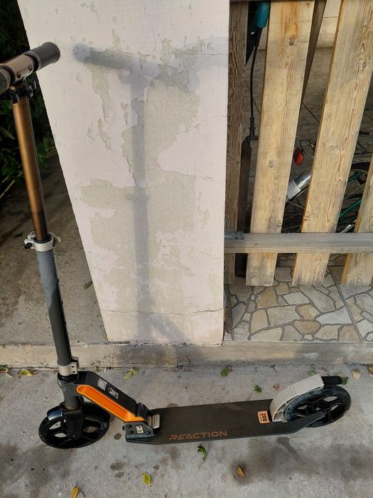 Продам самокат до 100 кг