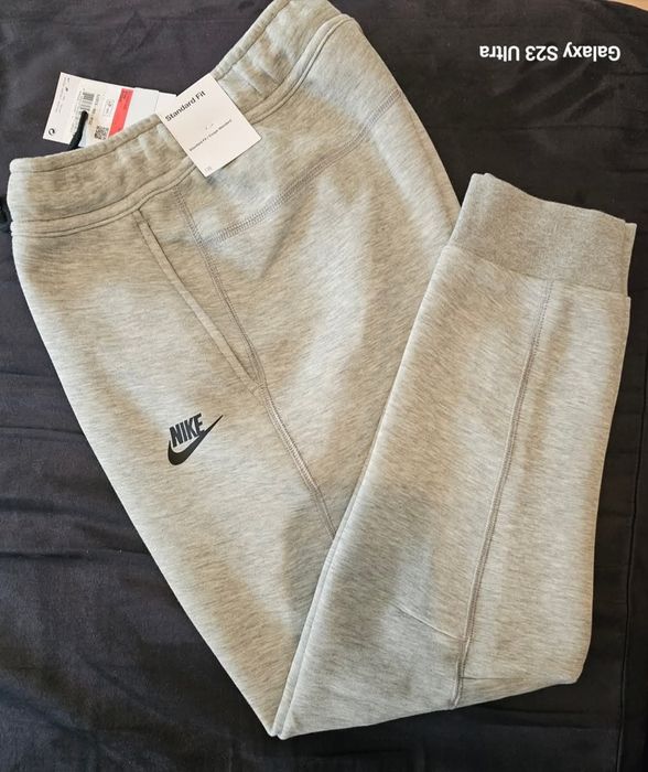 Nike Tech Fleece детско долнище