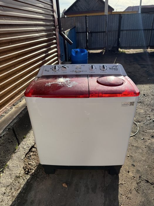 Срочно продам стиральную машинку полуавтомат