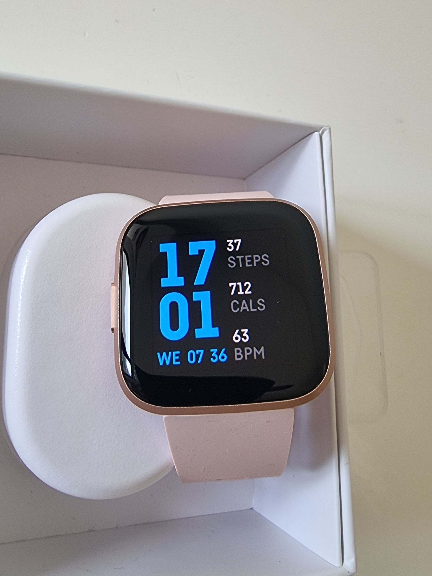 Часовник Smartwatch Fitbit Versa 2