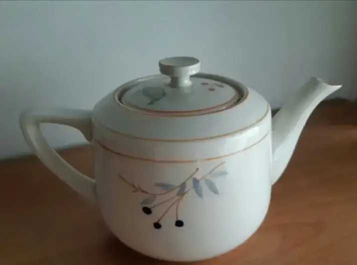 Чайник  руски порцелан