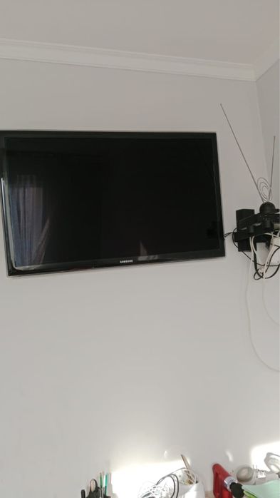 Продам телевизор