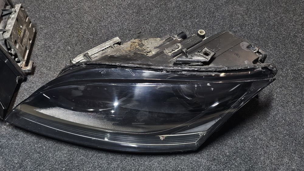 Far Audi TT 8J
Sunt functionale
Se va