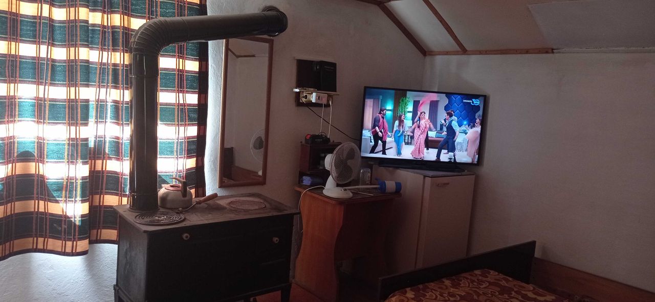 Продава се Къща в Ловеч, Промишлена зона - 129 кв.м за 202 €/кв.м - Снимка #18