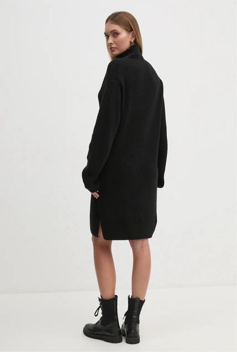 Рокля Calvin Klein Jeans