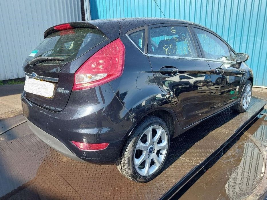 Stop stanga spate Ford Fiesta 6 2011 HATCHBACK 1.25 L