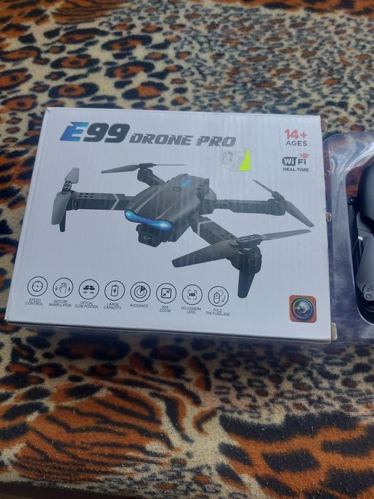 Продавам дрон Е99 про