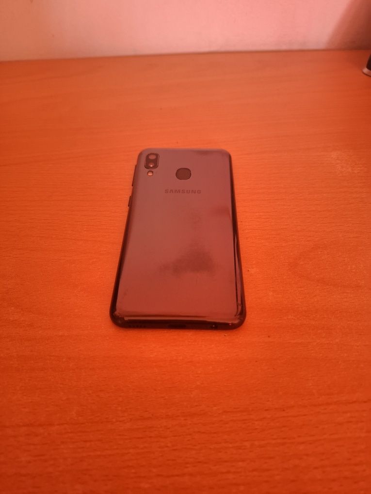 Telefon Samsung A20e