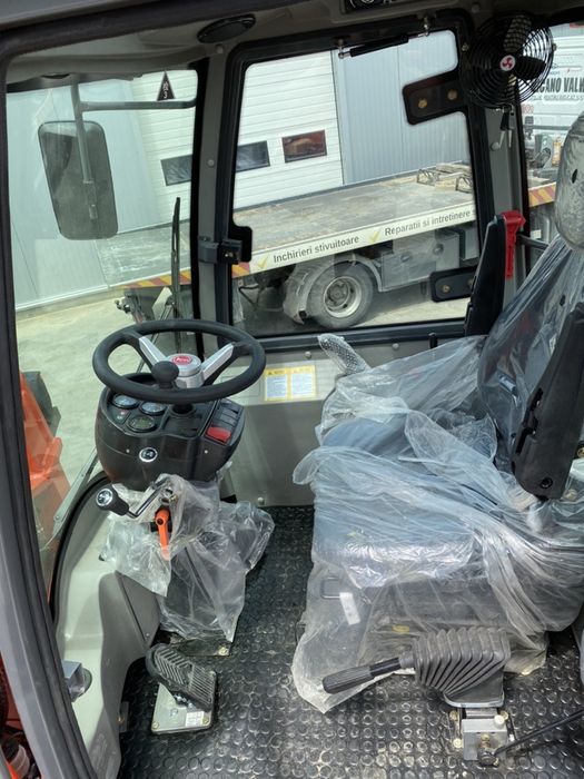 Vola / Inacarcator frontal Articulat 2000kg - Livrare din STOC!