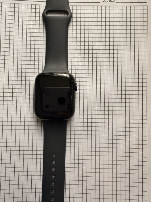 Продам Watch 8 в хорошем состоянии