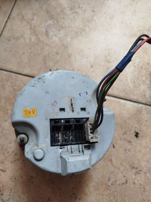 Tahograf analog 24 V Automatic typ 9113 și încă unul typ 9436