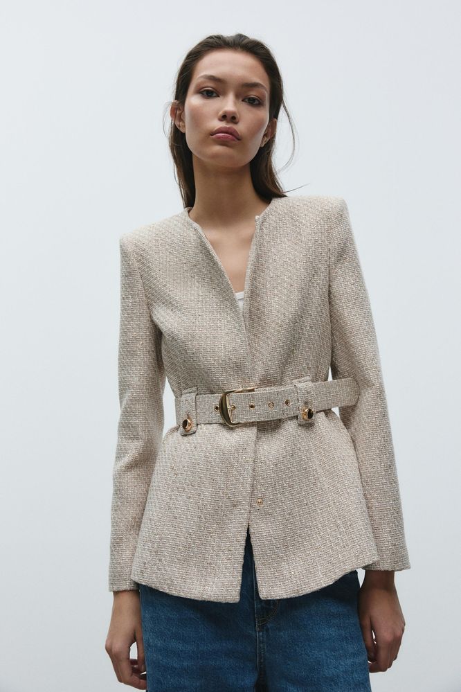 Много красив блейзер ZARA