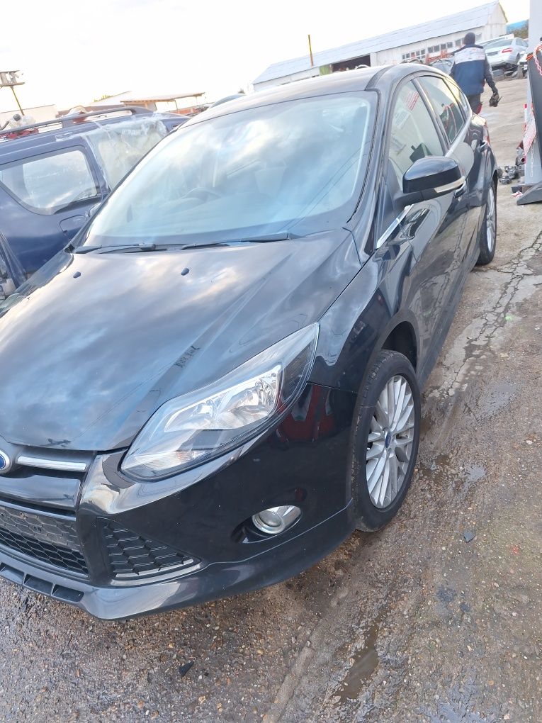 Dezmembram Ford focus 3 1.6 tdcci model ST cutie manuala 6+1 trepte