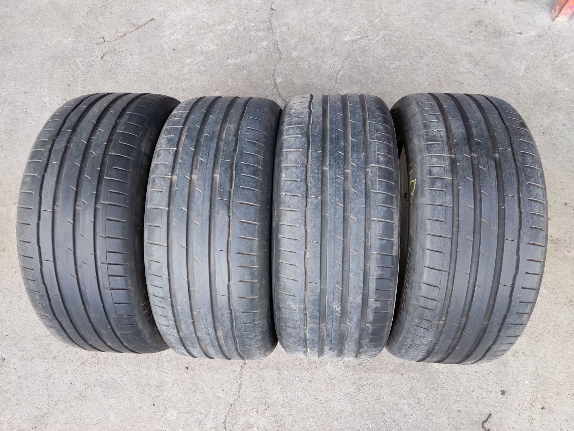 255/45/19 летни Hankook